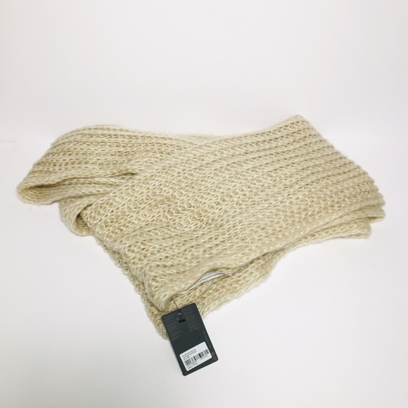 FOREVER 21 SCARF - Picture 2 of 2